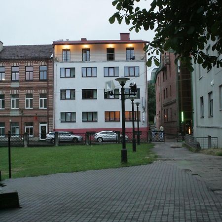 Marijos Karpenko Apartaments カウナス エクステリア 写真